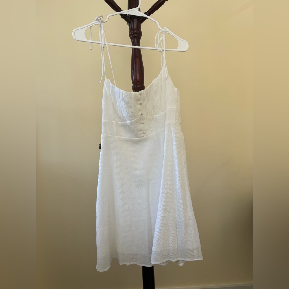 Never worn ASTR White Spaghetti Strap Dress